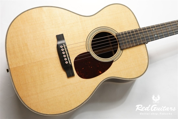 OM-28E Modern Deluxe